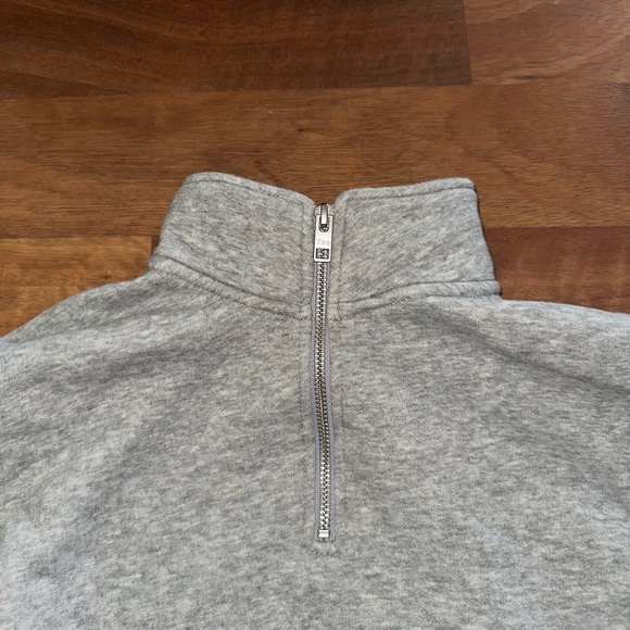 Aritzia TNA Grey Cropped Quarter Zip - Picture 3 of 5